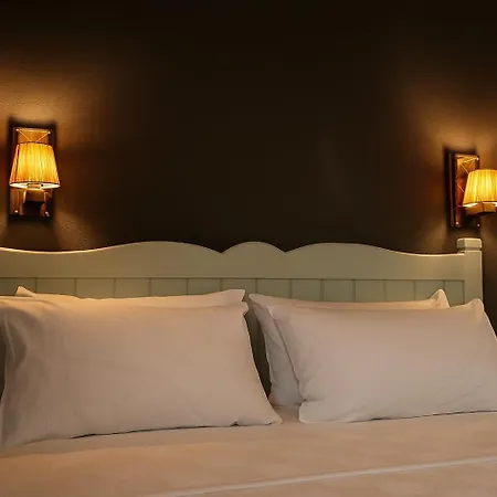 Quarto em Acomodações Particulares Defne *